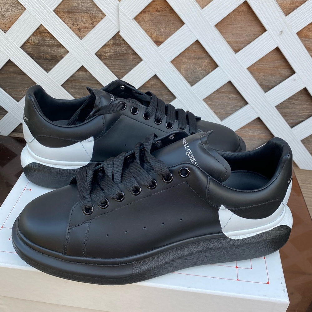 ALEXANDER MCQUEEN Oversized shoes Mens